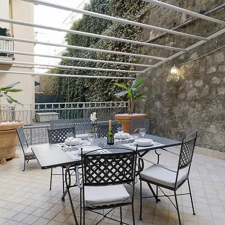 Апартаменты Palazzo Torino Chic & Charm Flat Санремо